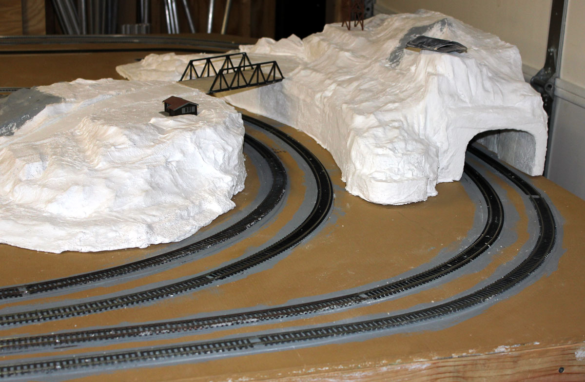 Train Real and Models